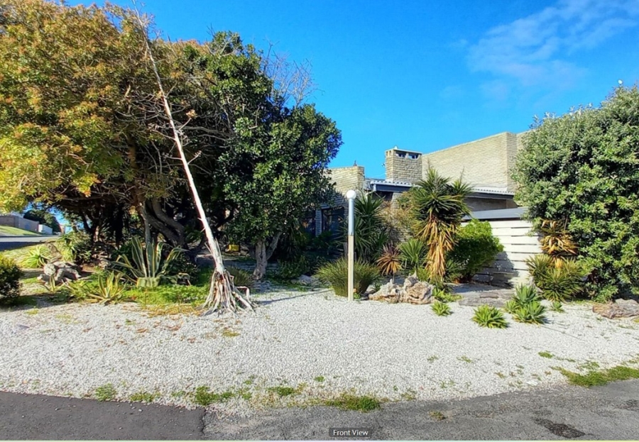  Bedroom Property for Sale in Kleinbaai Western Cape